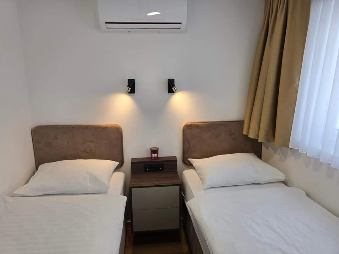 Osijek Luxury Center - Self Check In, Free Private Parking, Ulica Ivana Gundulica 82 Διαμέρισμα Εξωτερικό φωτογραφία