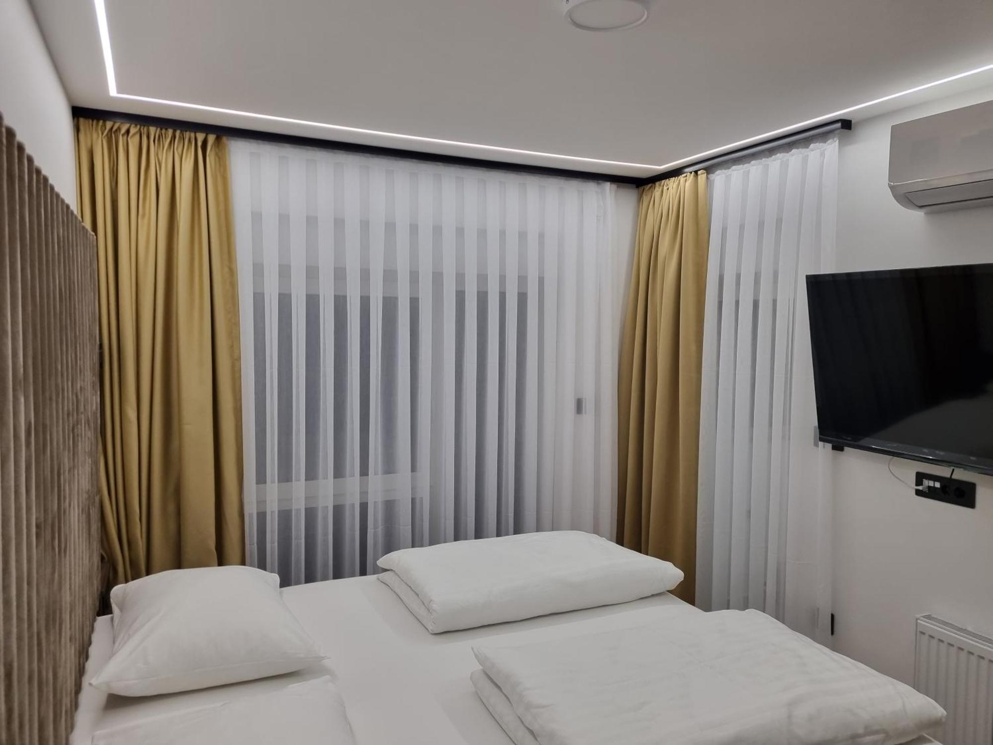 Osijek Luxury Center - Self Check In, Free Private Parking, Ulica Ivana Gundulica 82 Διαμέρισμα Εξωτερικό φωτογραφία