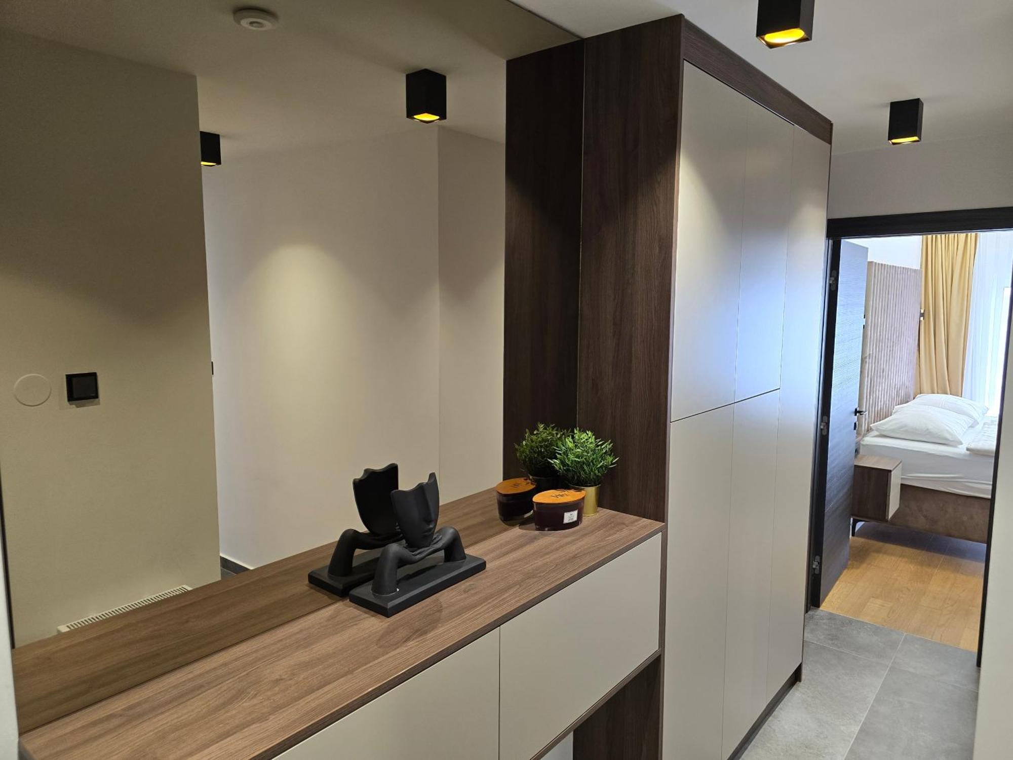 Osijek Luxury Center - Self Check In, Free Private Parking, Ulica Ivana Gundulica 82 Διαμέρισμα Εξωτερικό φωτογραφία