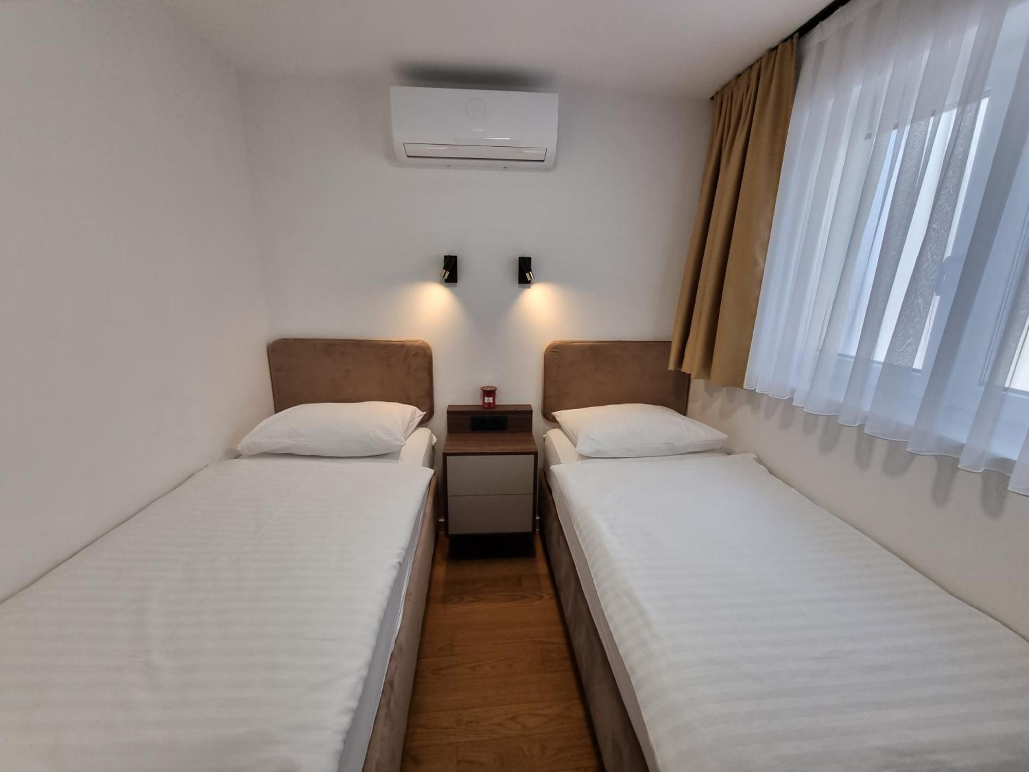 Osijek Luxury Center - Self Check In, Free Private Parking, Ulica Ivana Gundulica 82 Διαμέρισμα Εξωτερικό φωτογραφία